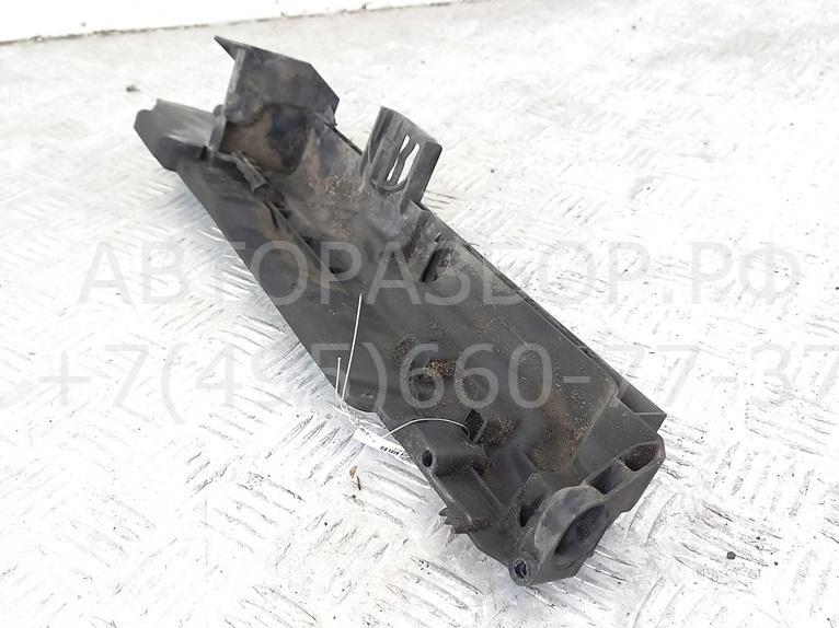 Кронштейн радиатора