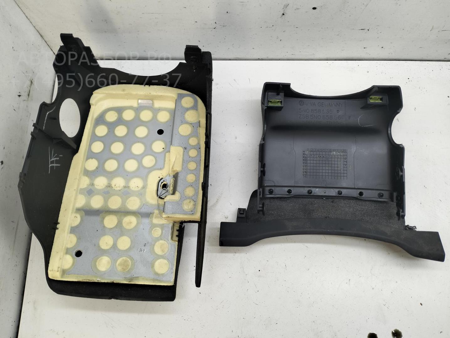 Кожух рулевой колонки