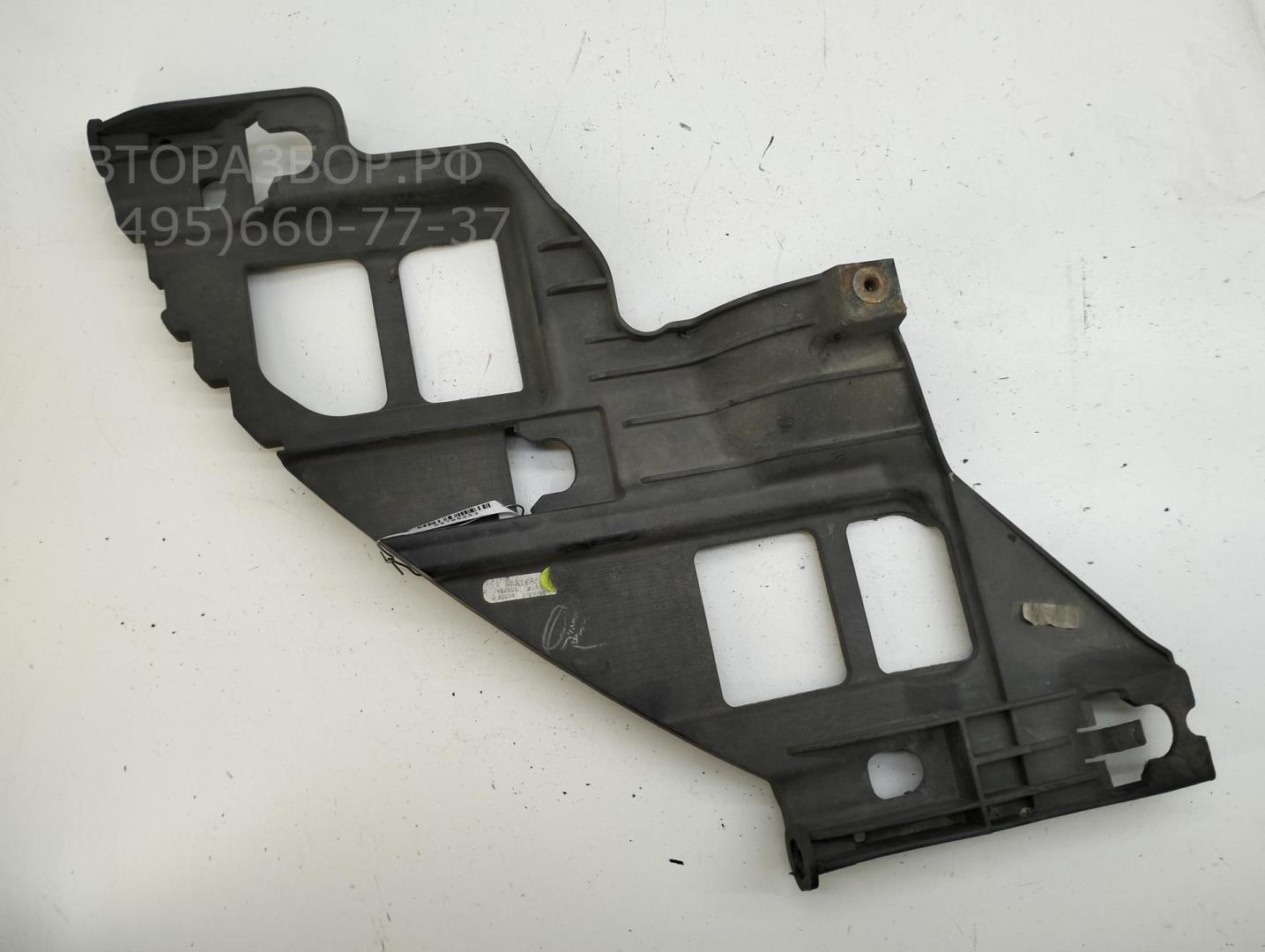 Крепеж фары