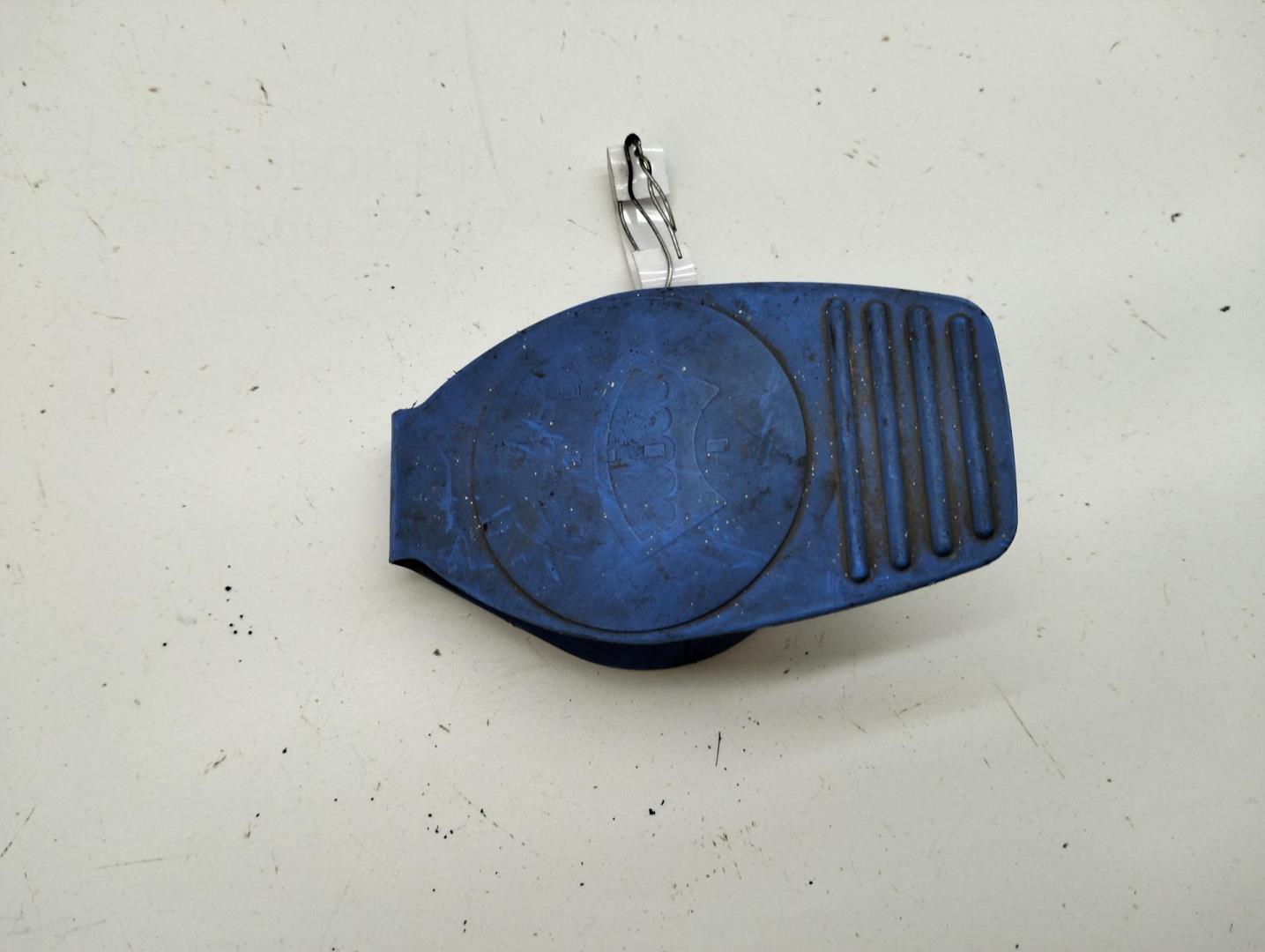 Крышка бачка омывателя