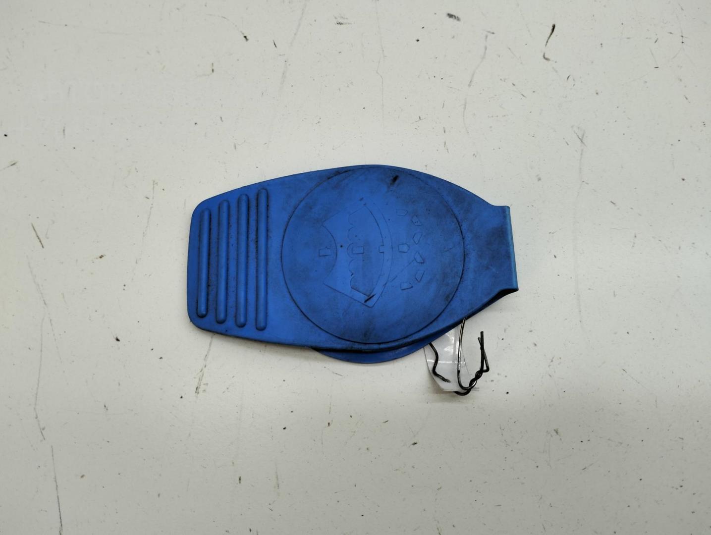 Крышка бачка омывателя