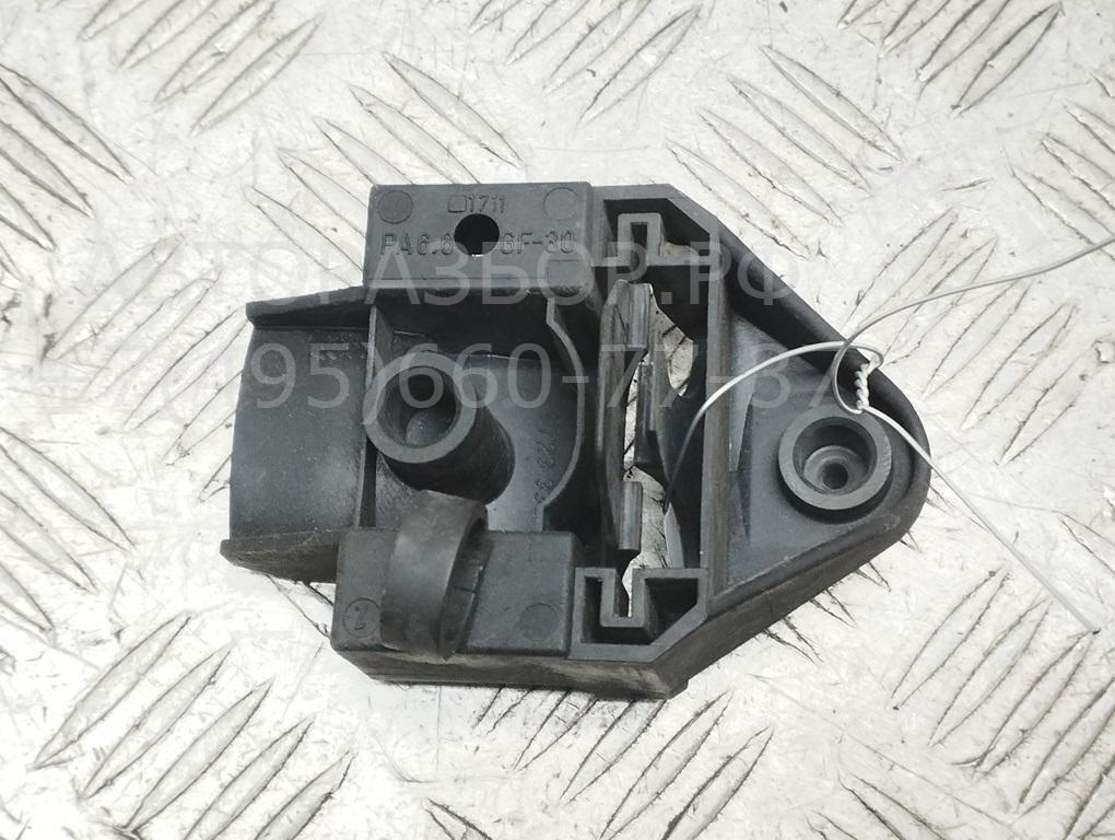 Кронштейн радиатора