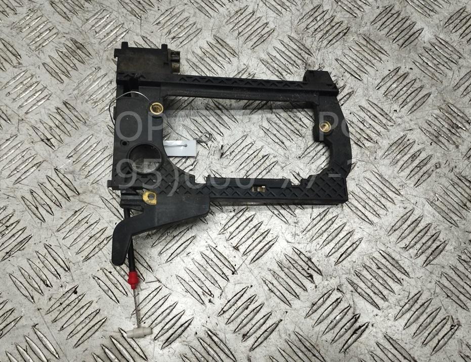 Кронштейн ручки