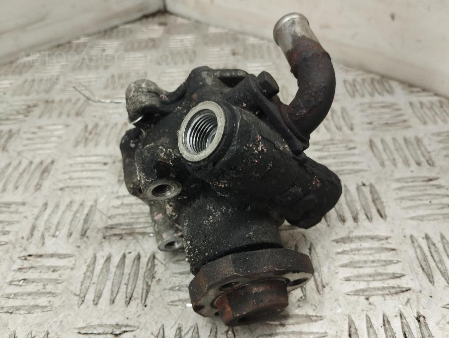 Насос ГУР (гидроусилитель руля)