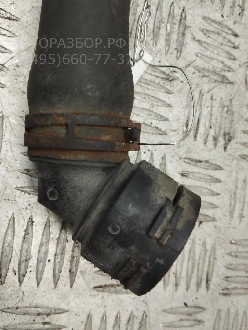 Патрубок радиатора