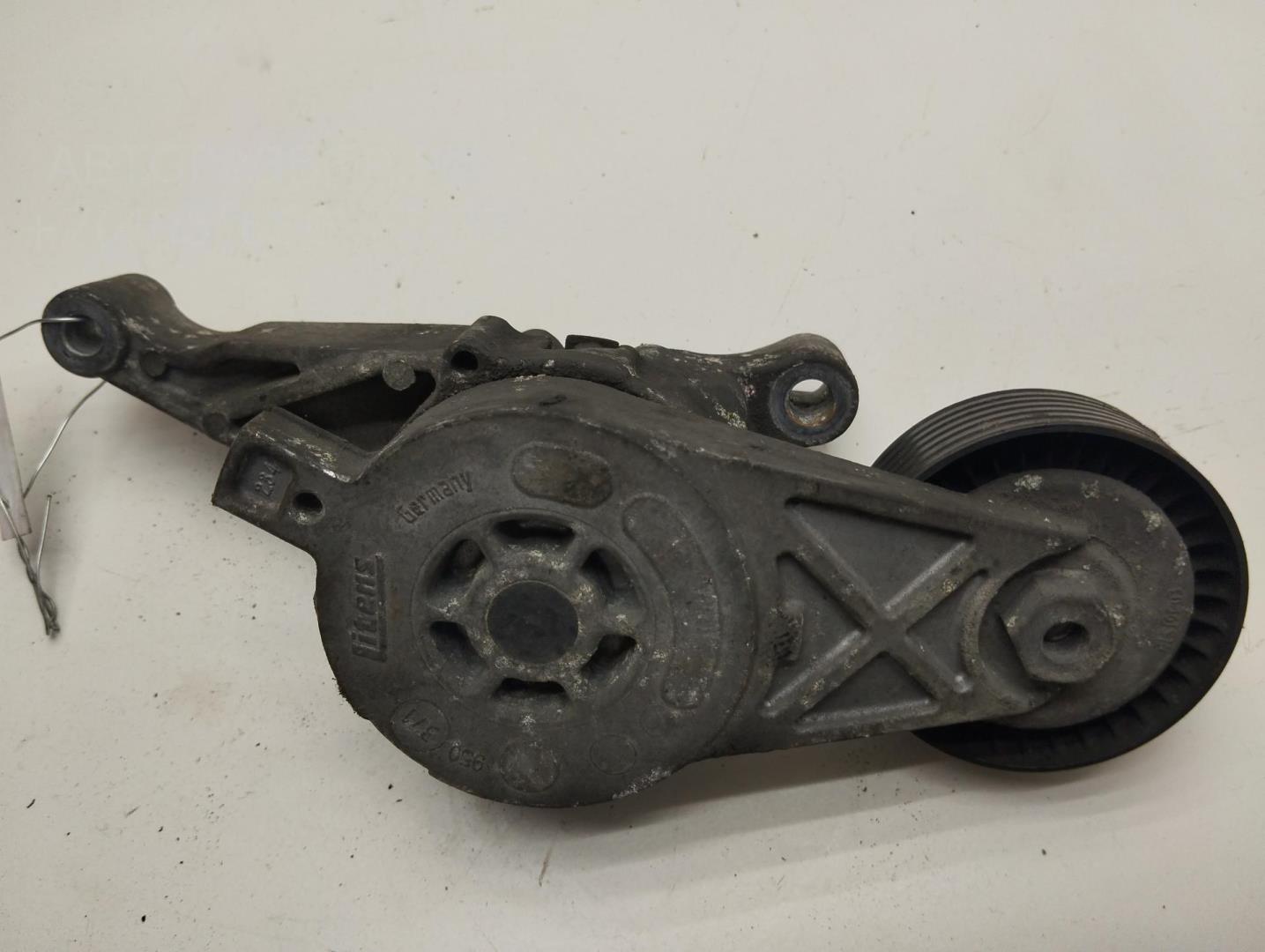 Механизм натяжения ремня ГРМ