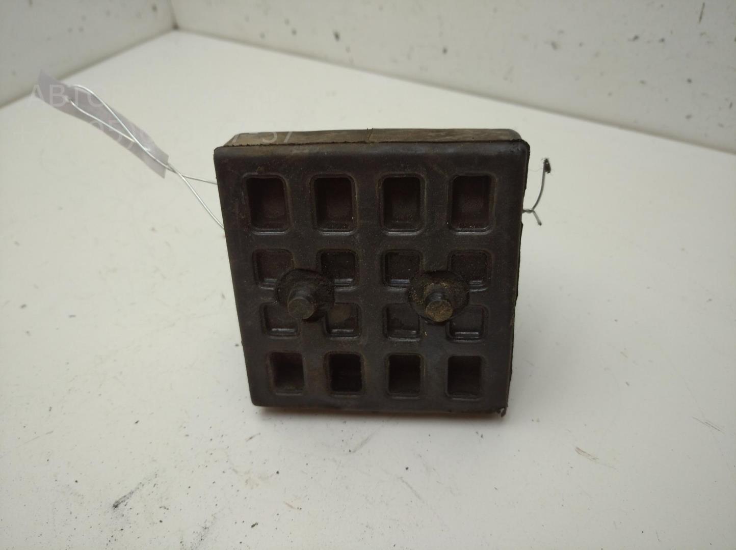 Отбойник переднего амортизатора