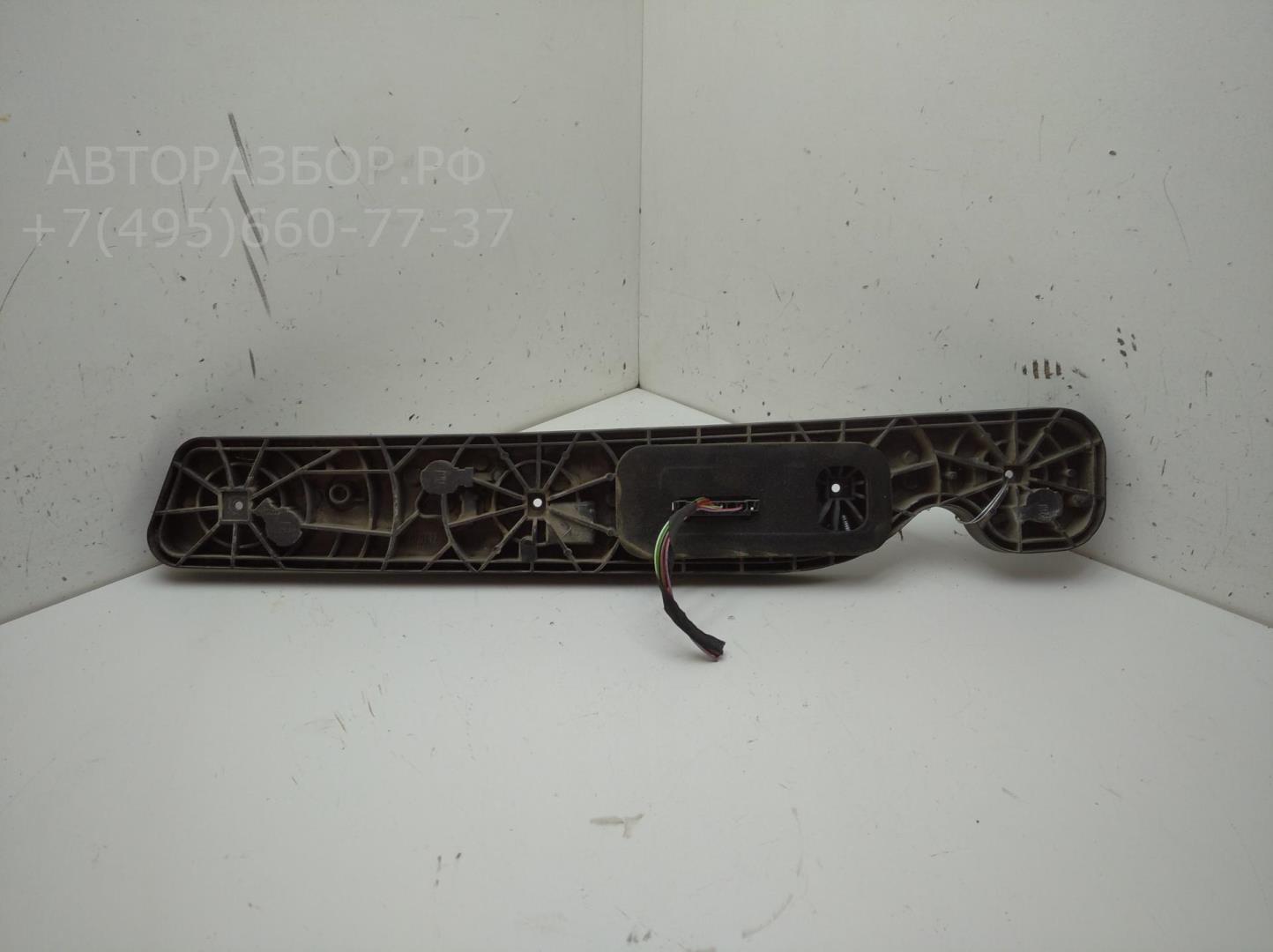 Плата заднего фонаря правого