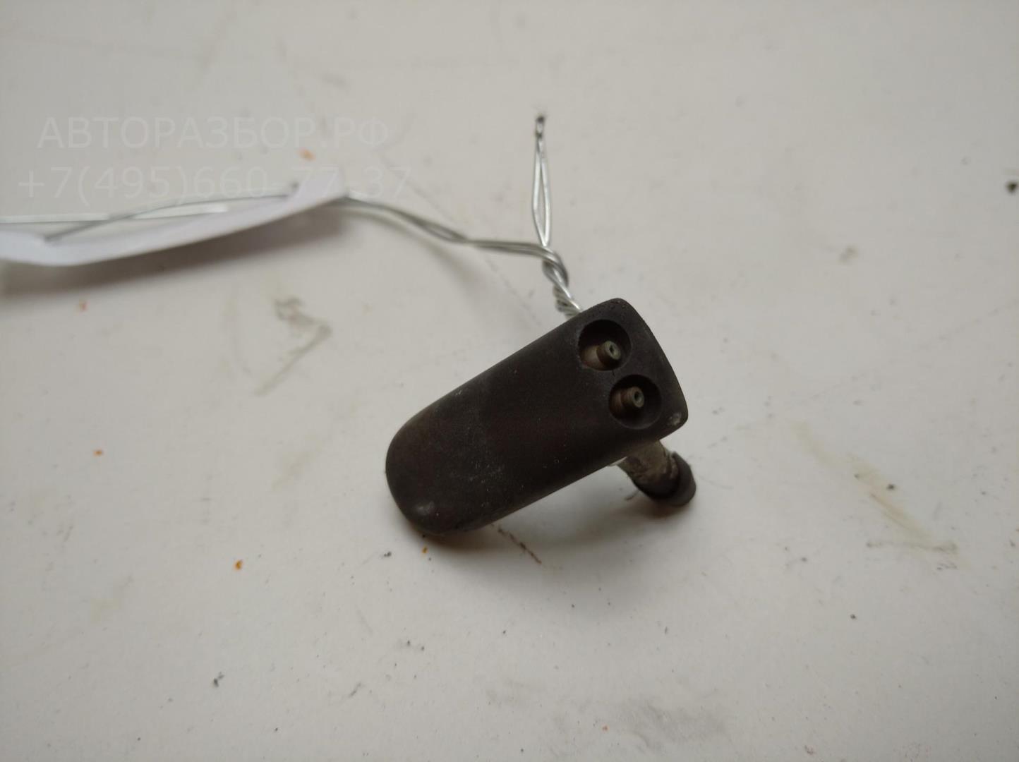 Форсунка омывателя лобового стекла