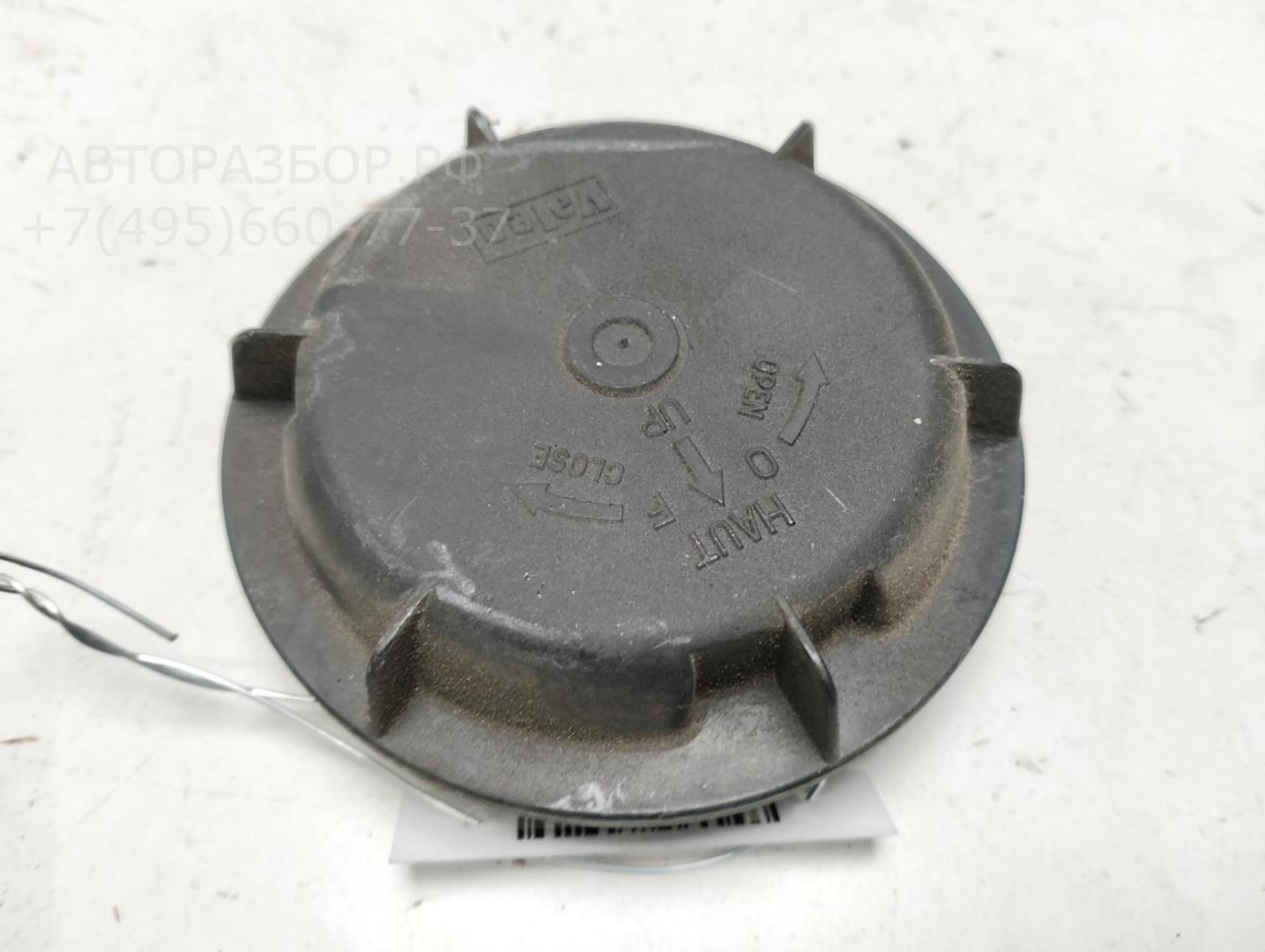 Крышка фары левой