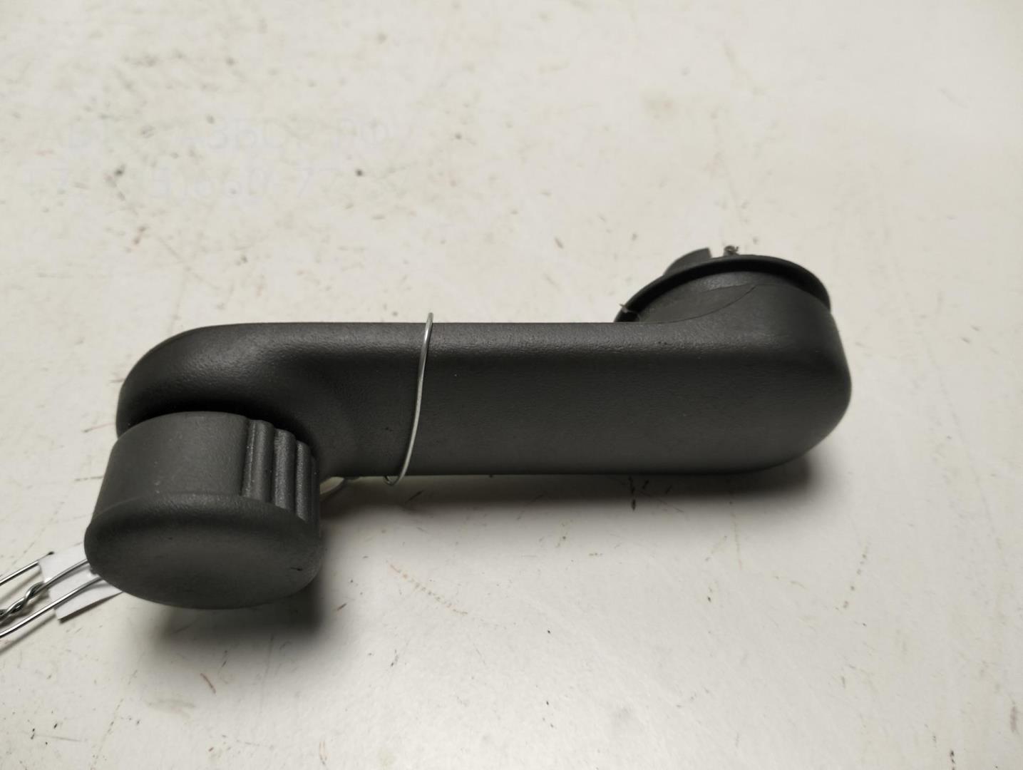 Ручка стеклоподъемника