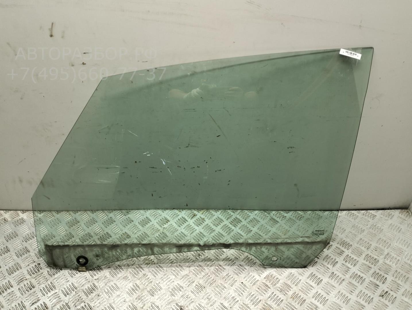 Стекло двери передней левой