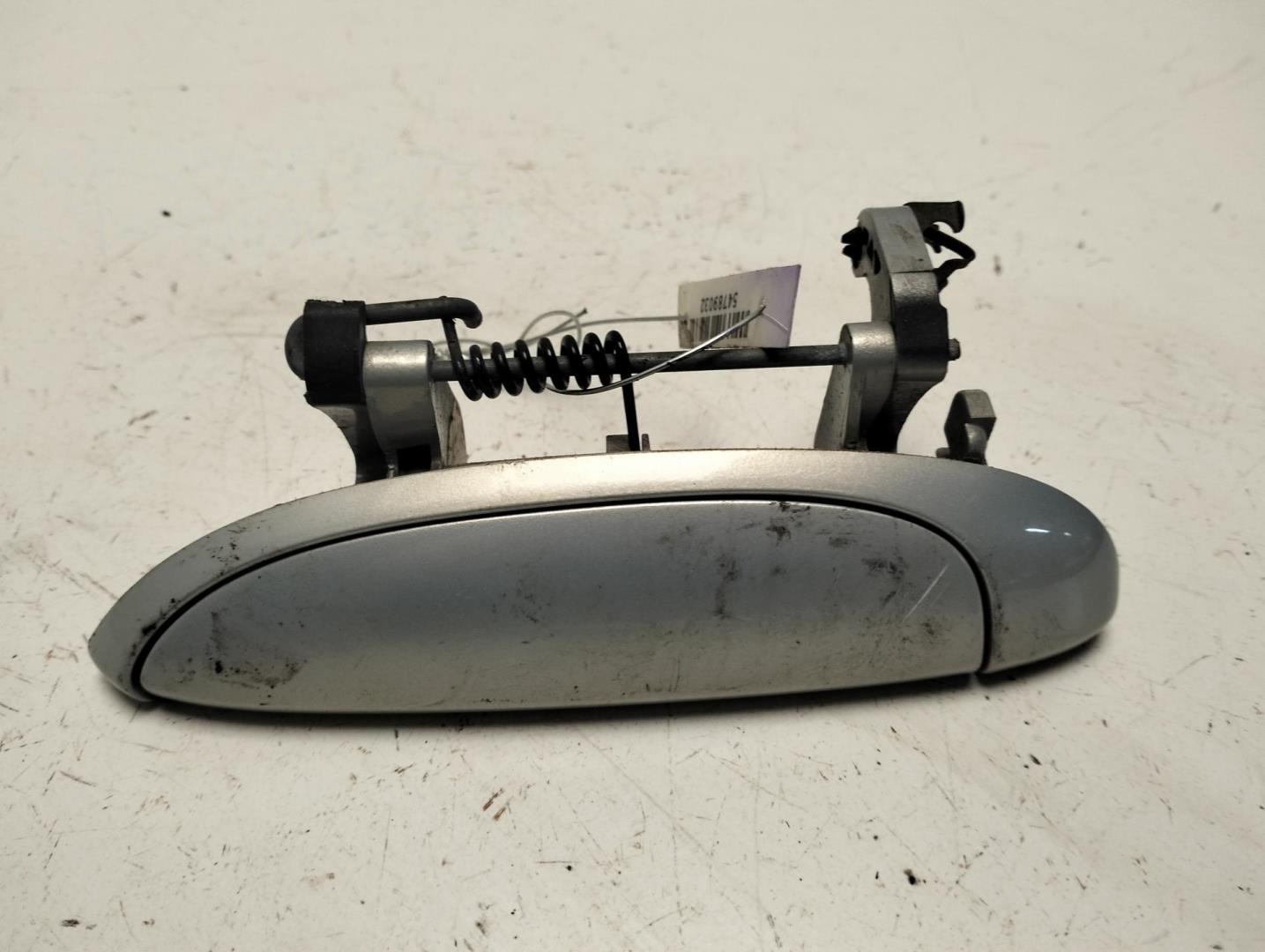 Ручка двери передней наружная левая