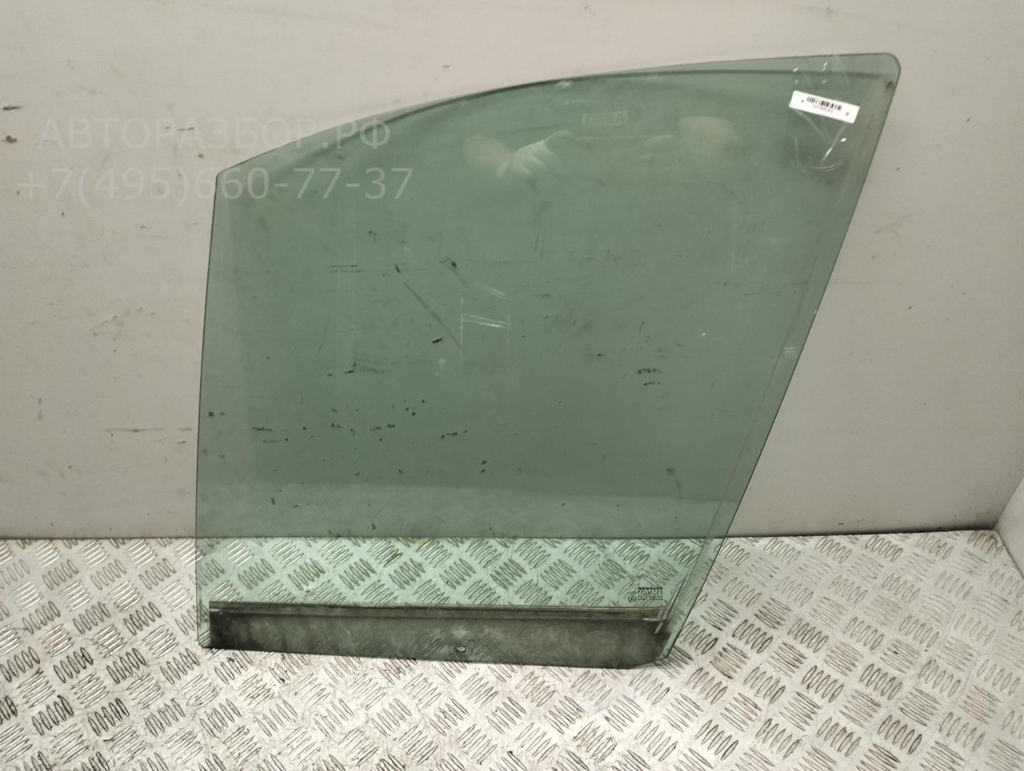 Стекло двери передней левой