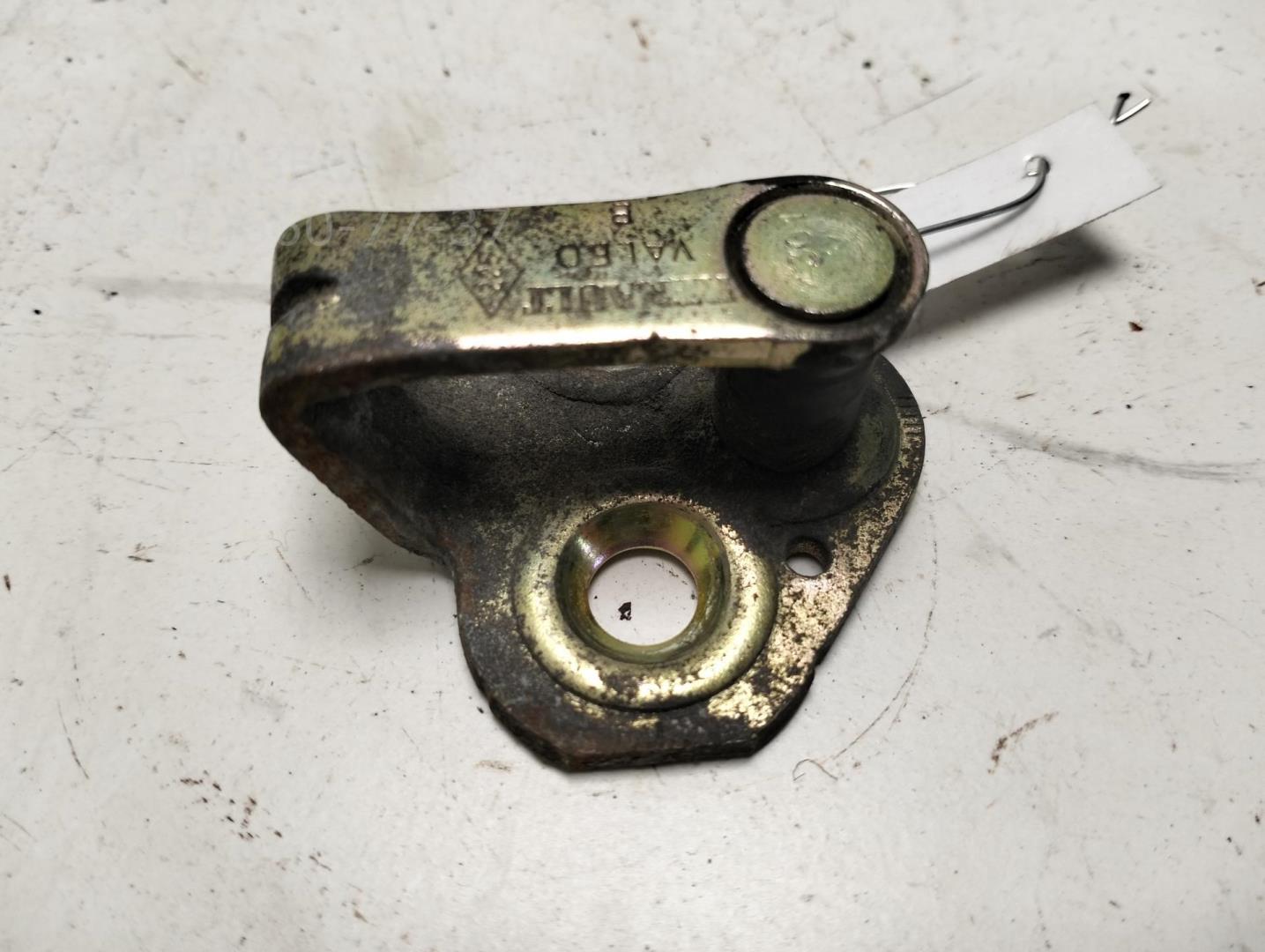 Ответная часть замка двери