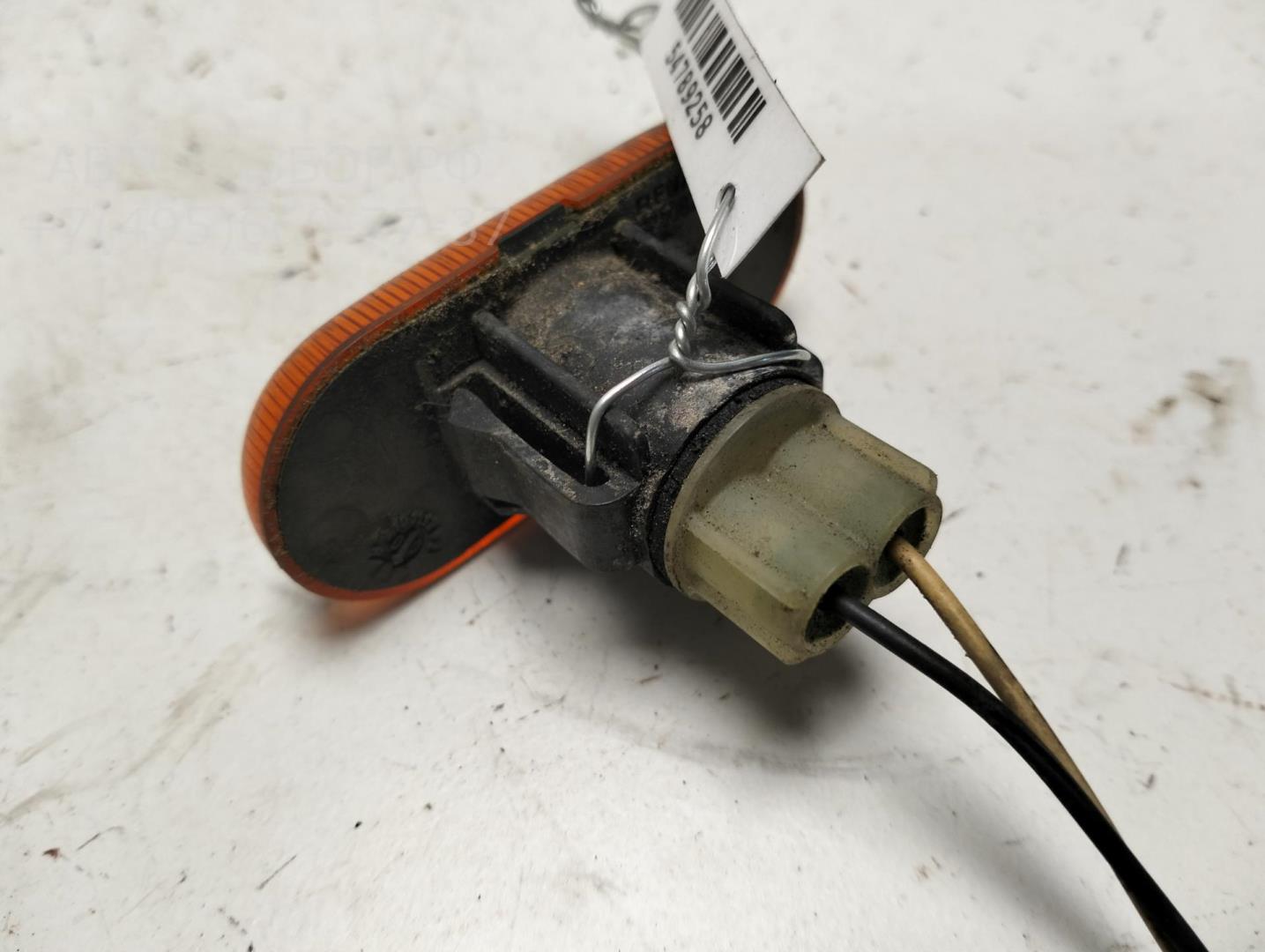 Указатель поворота правый