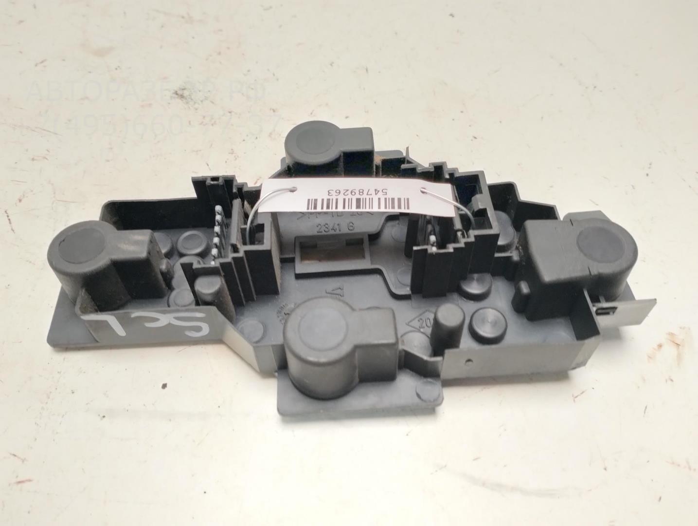 Плата заднего фонаря левого