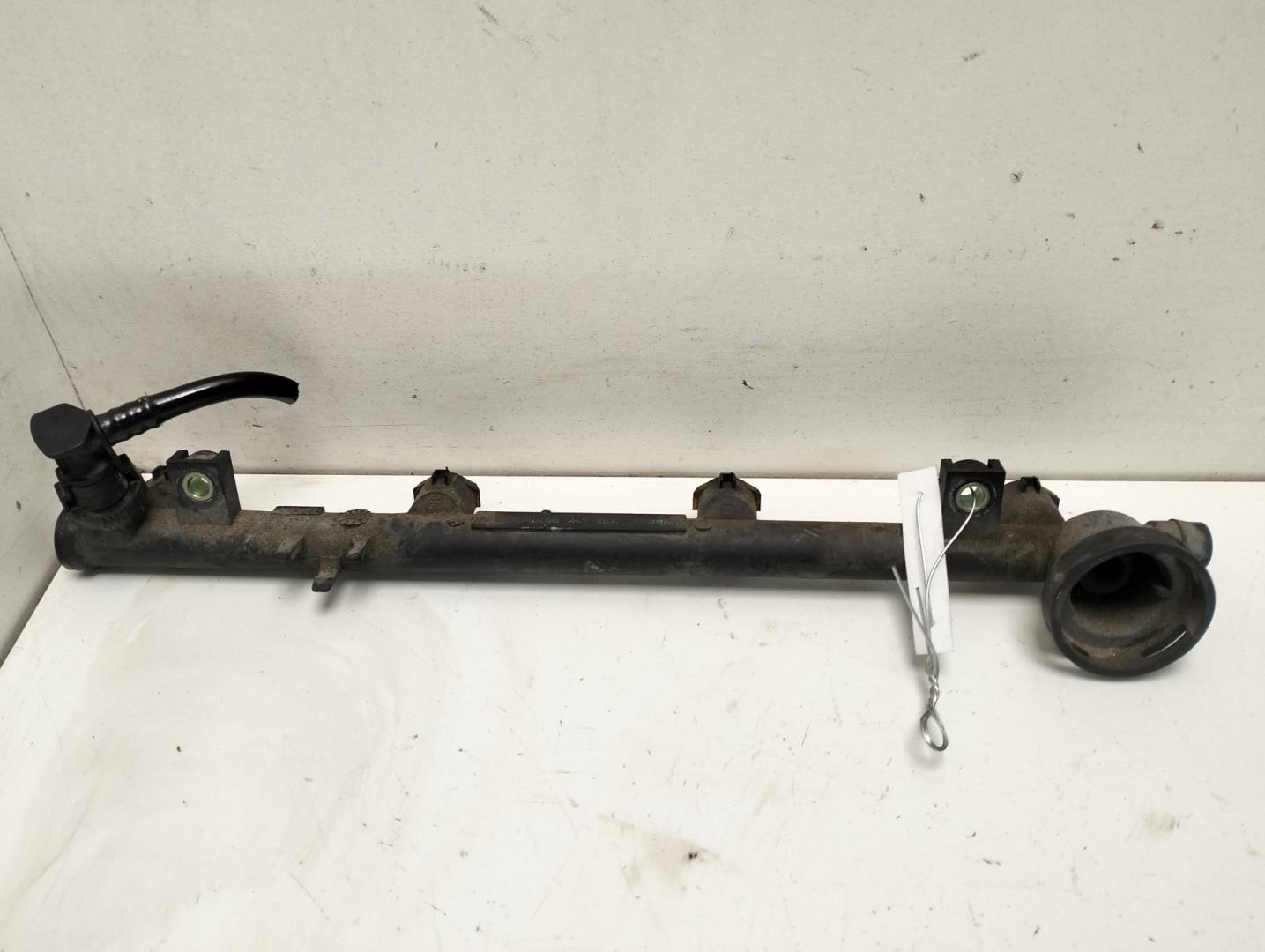 Рейка топливная (рампа)