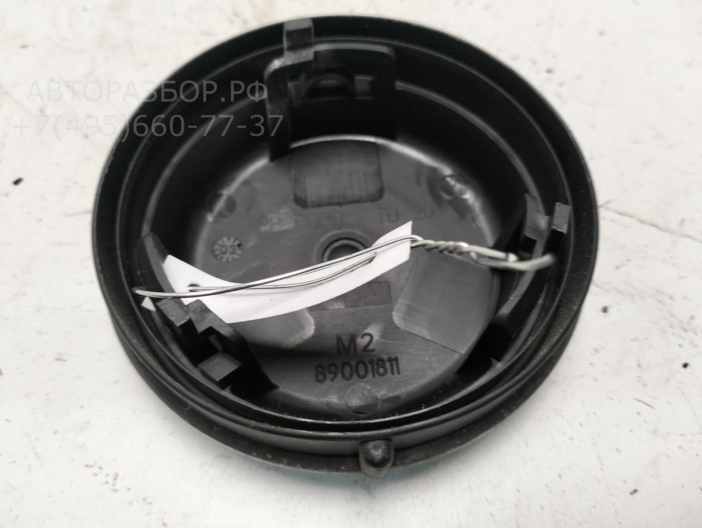 Крышка фары левой