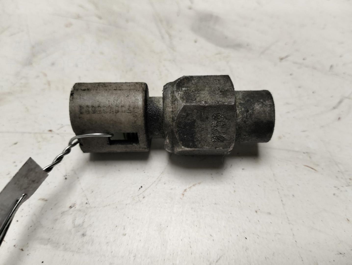 Датчик давления масла