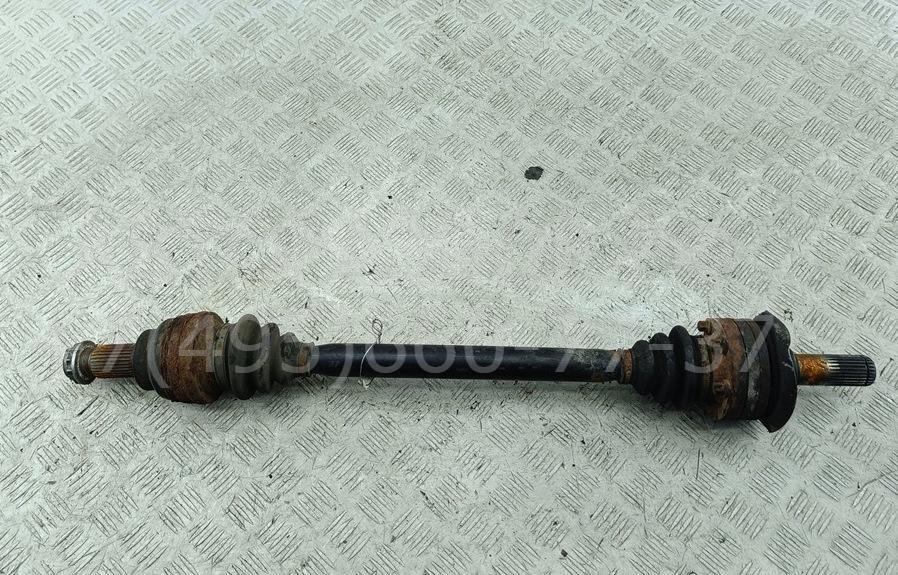 Полуось задняя