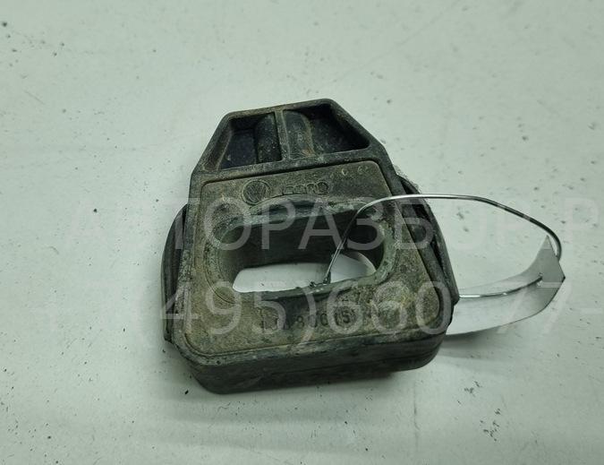 Кронштейн радиатора