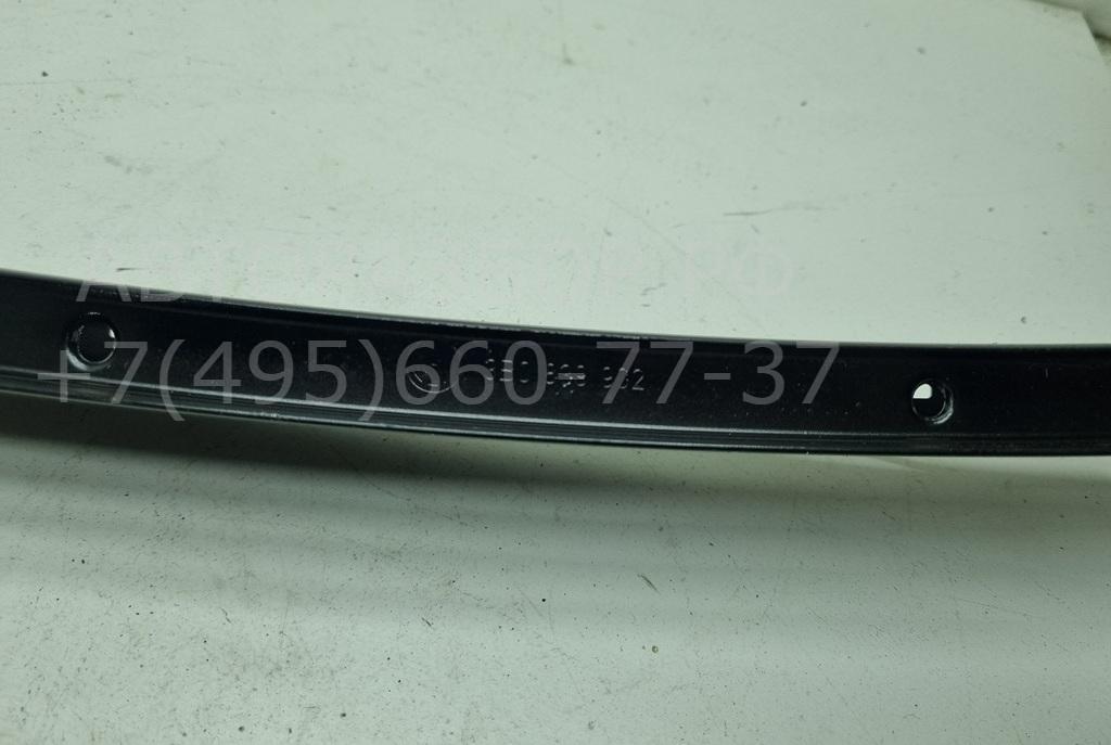 Накладка двери задней правой