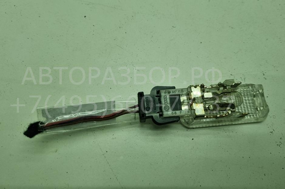 Плафон салонный