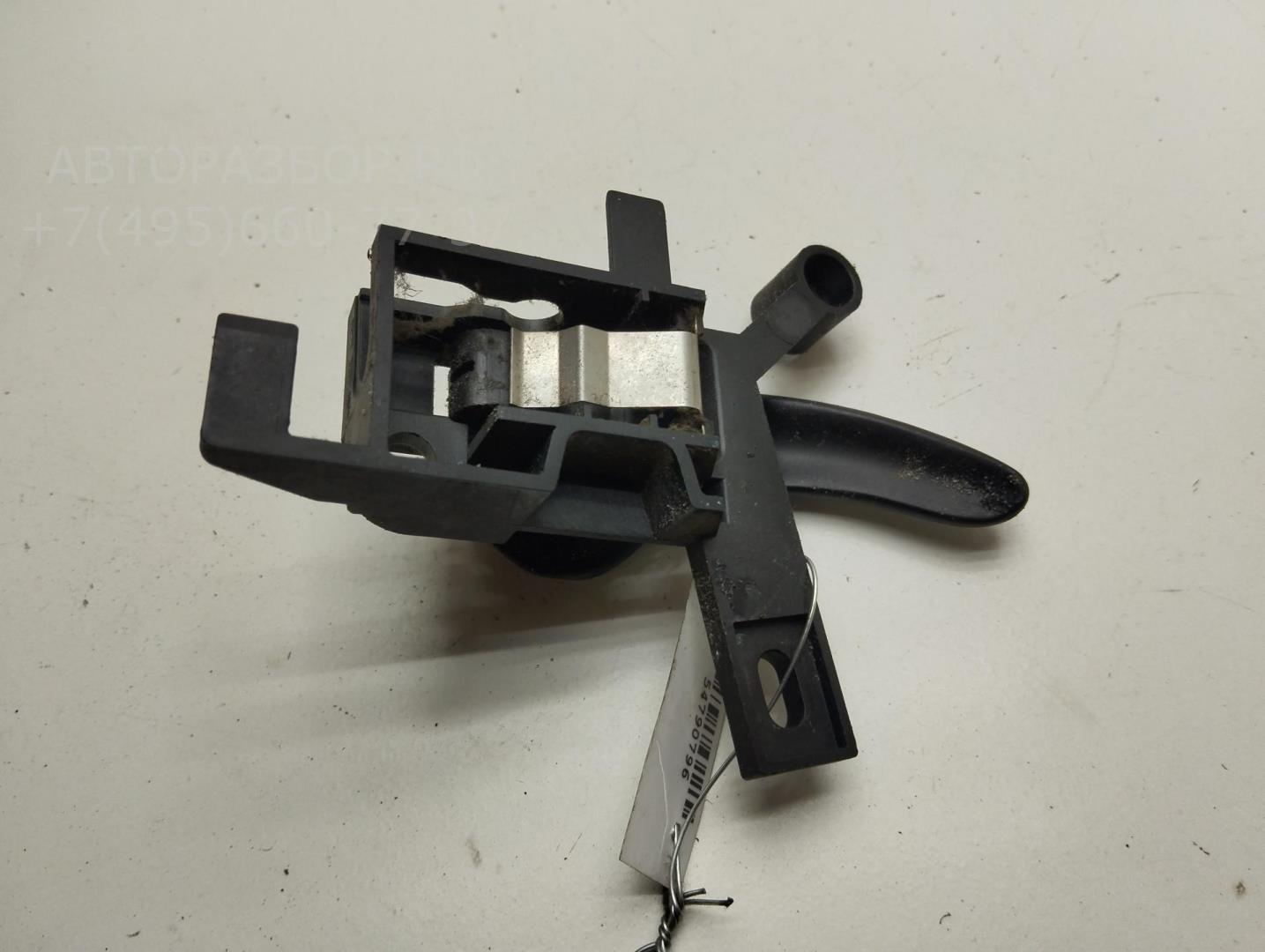 Ручка двери задней внутренняя левая