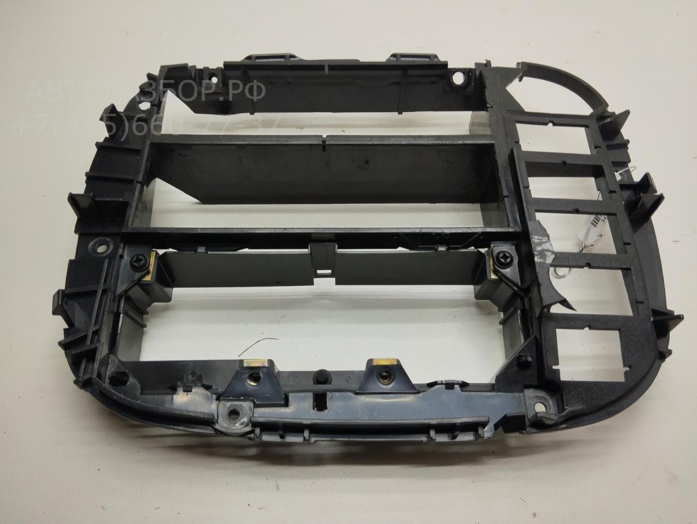 Рамка магнитолы