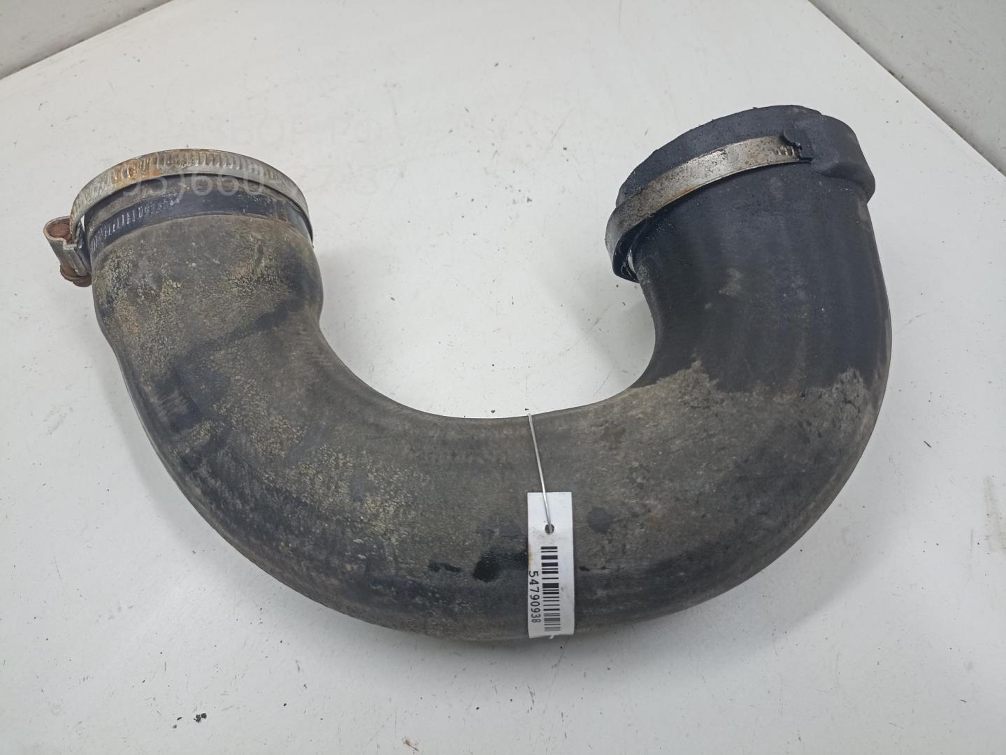 Патрубок интеркулера