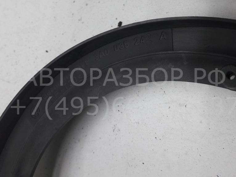 Накладка двери задней правой