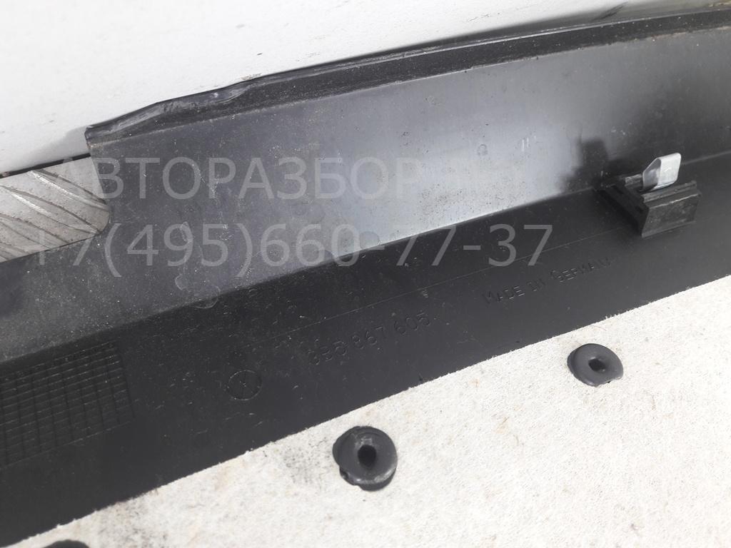 Обшивка крышки багажника