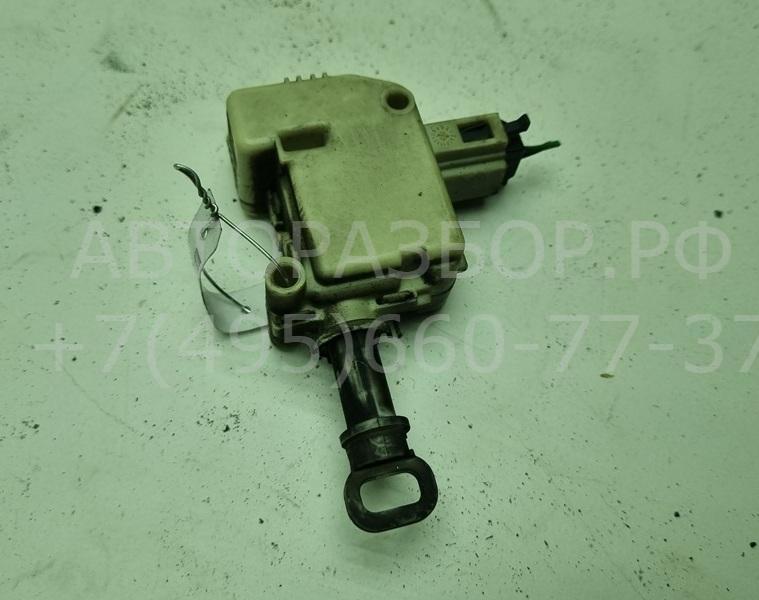 Активатор замка багажника