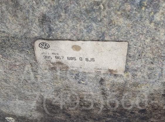 Обшивка крышки багажника