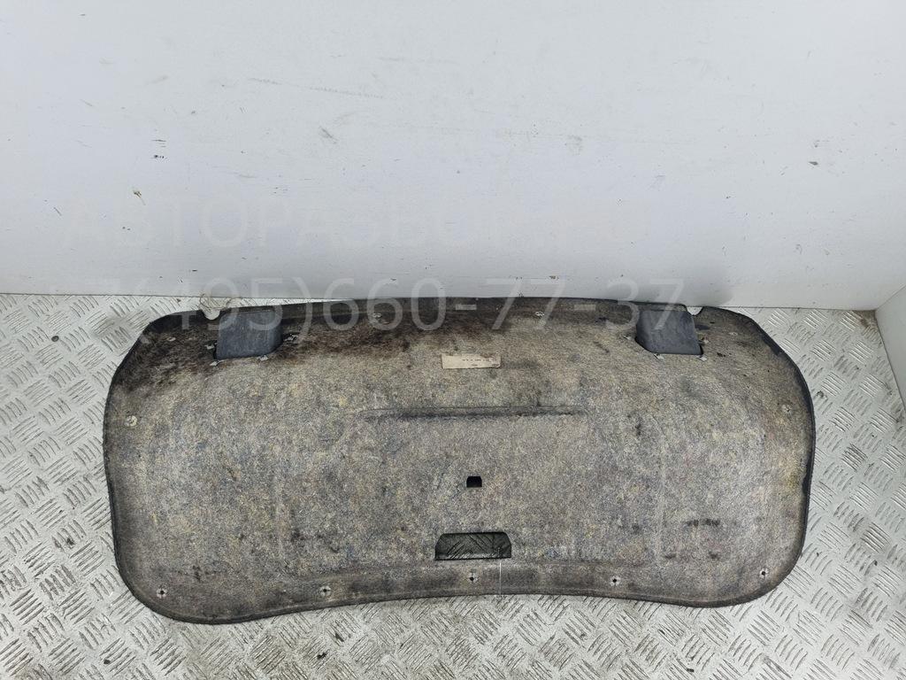 Обшивка крышки багажника