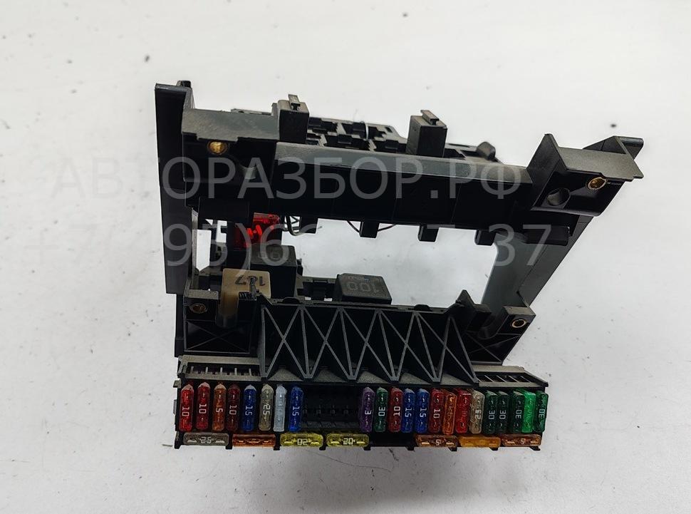 Блок предохранителей