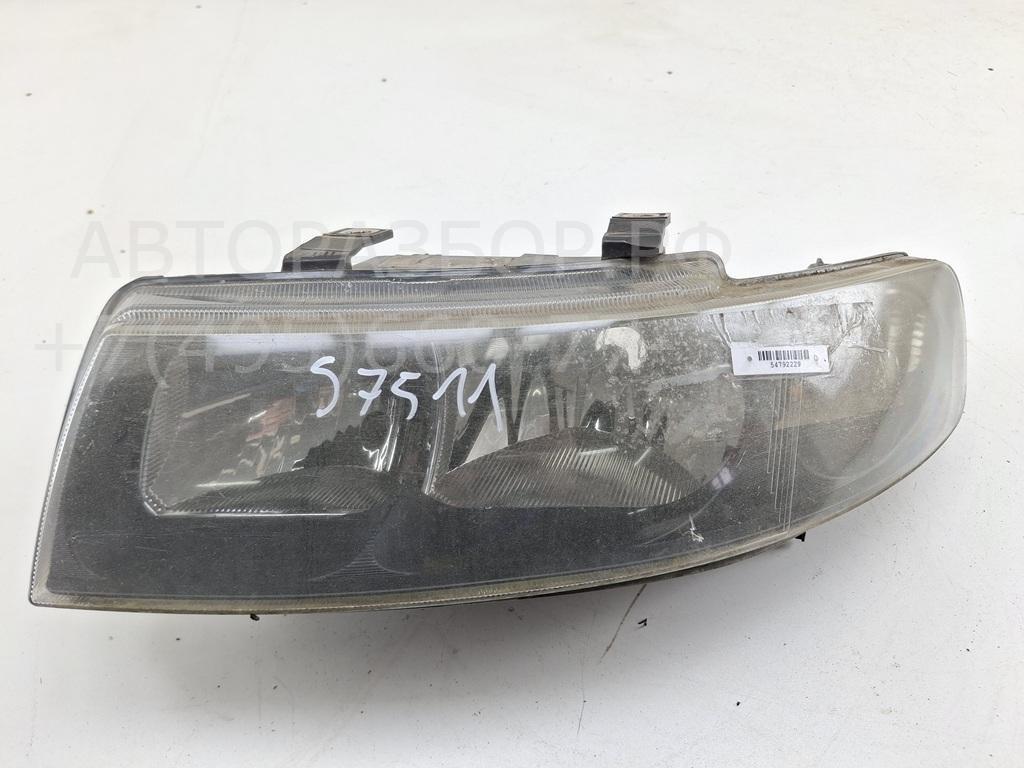 Фара левая