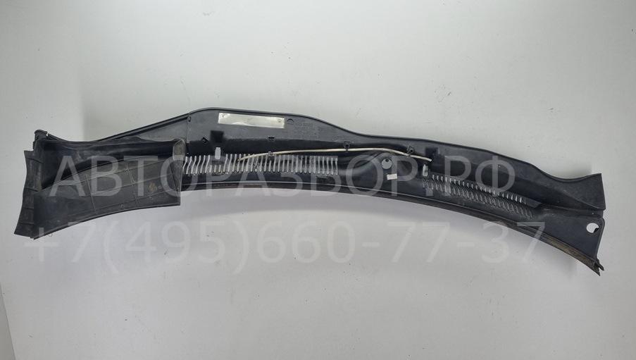 Решетка стеклоочистителей (Жабо)