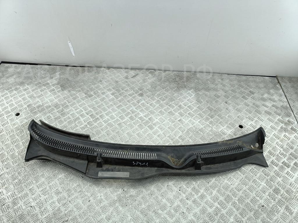 Решетка стеклоочистителей (Жабо)