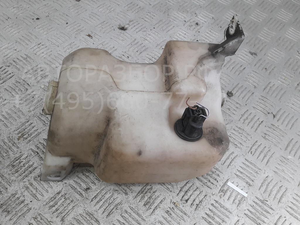 Бачок омывателя лобового стекла