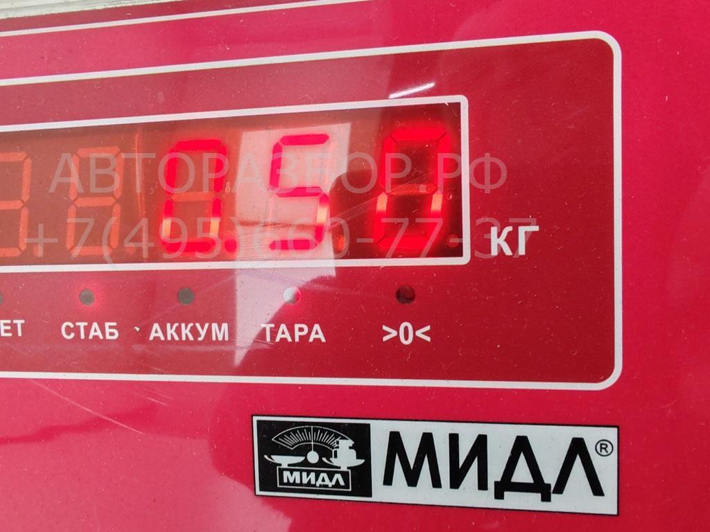 Петля двери