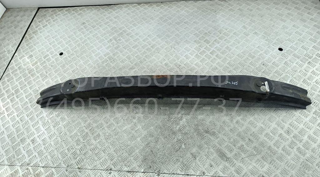 Усилитель переднего бампера