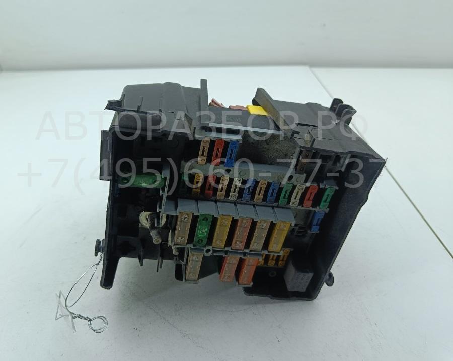 Блок предохранителей