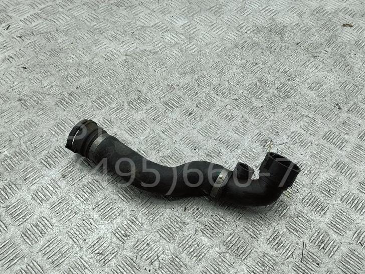Патрубок радиатора