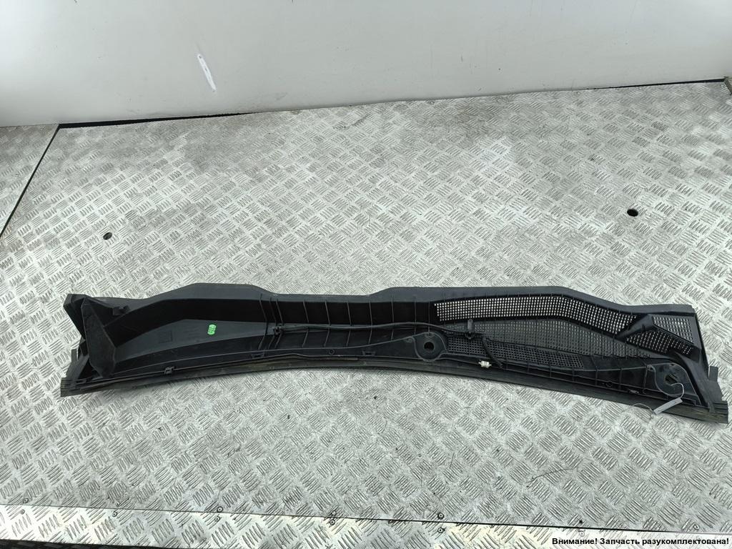 Решетка стеклоочистителей (Жабо)