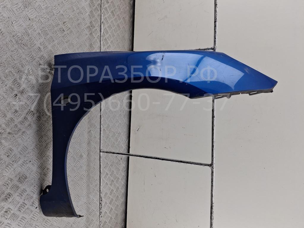 Крыло переднее правое