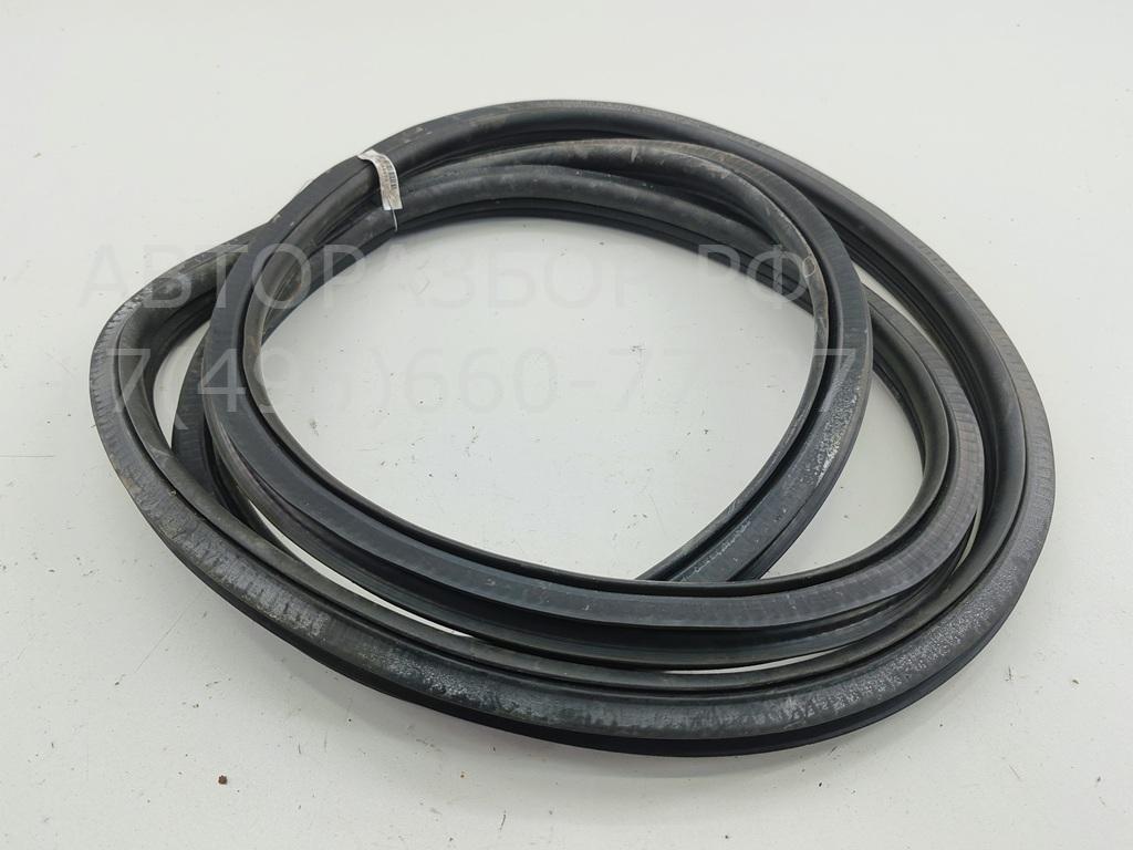 Уплотнитель двери