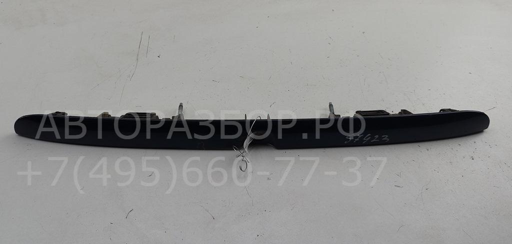 Накладка крышки багажника