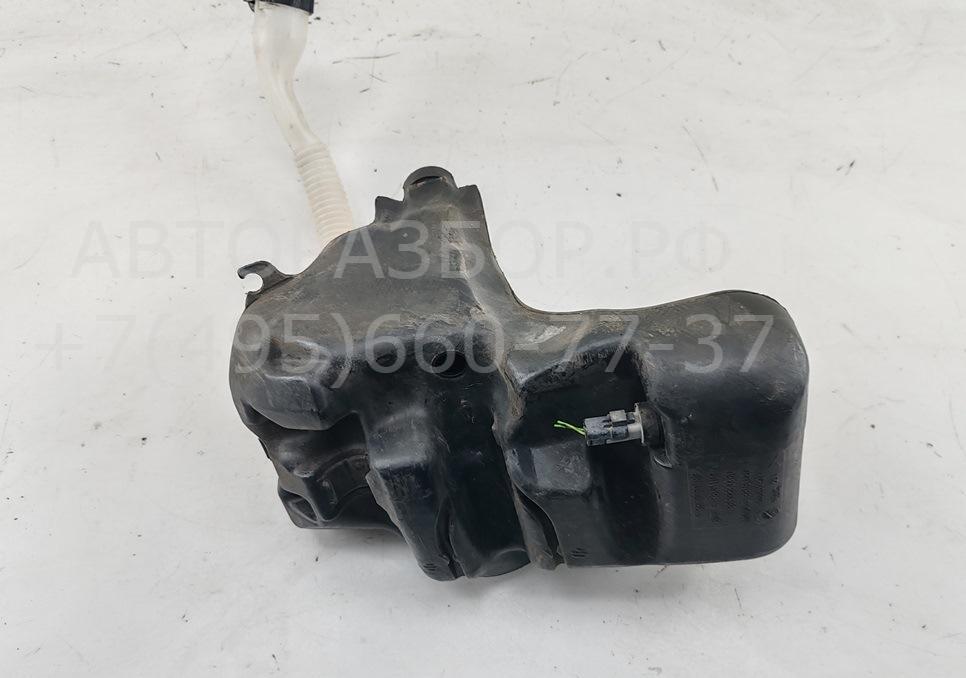 Бачок омывателя лобового стекла